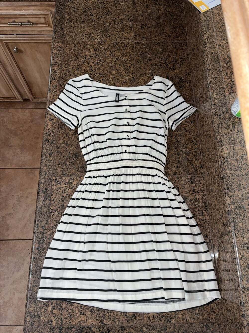 Divided by H&M Black and White Striped Button-Front Dress Size 8